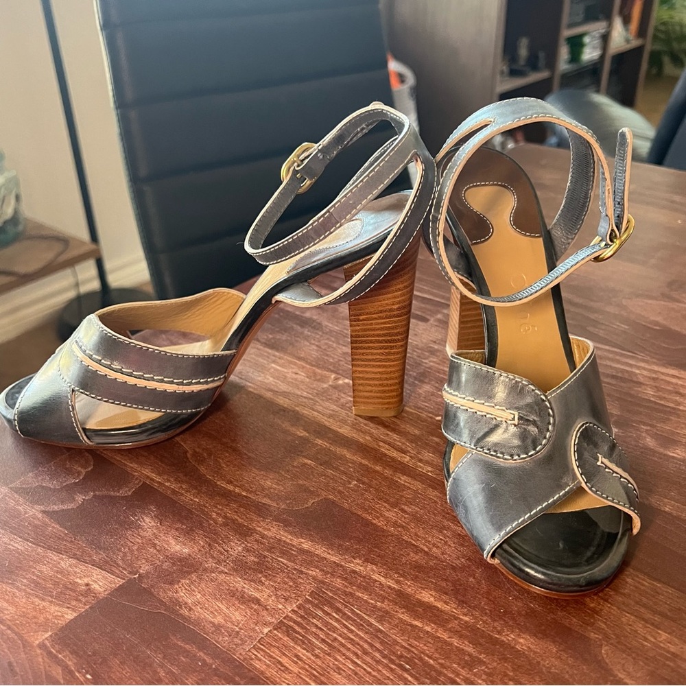 CHLOE Leather Ankle Strap Heeled Sandals